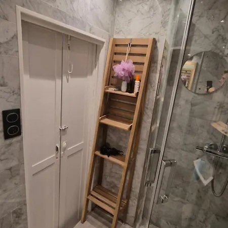 Διαμέρισμα Centre Carre D'or 3 *