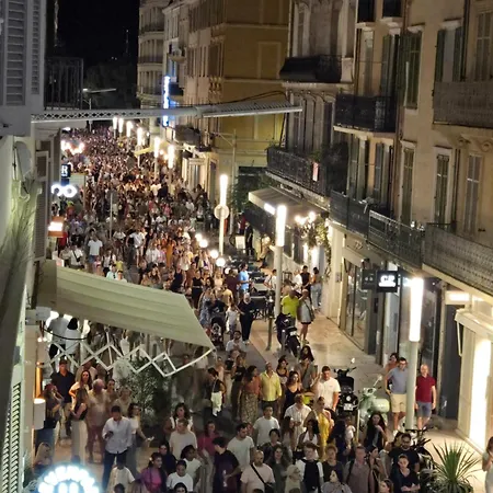 Centre Carre D'or 3 Cannes