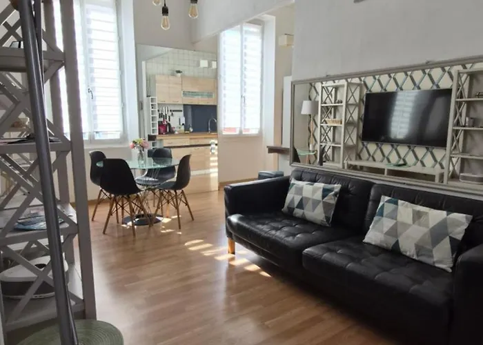 Centre Carre D'or 3 * Cannes