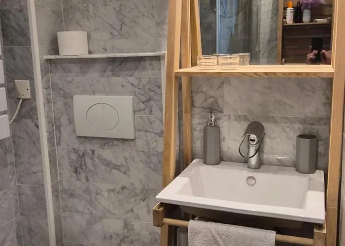 Centre Carre D'or 3 * Cannes